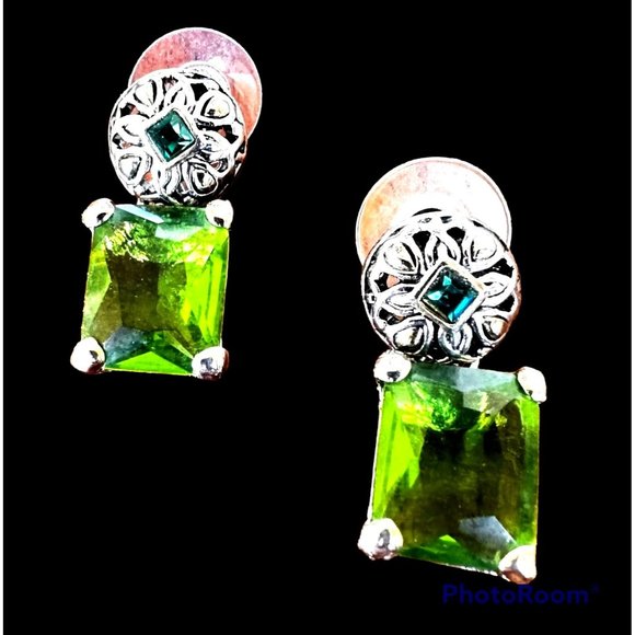 Vintage Green Glass Earrings Square Design St Patrick's Day Party Parade… - Picture 9 of 12